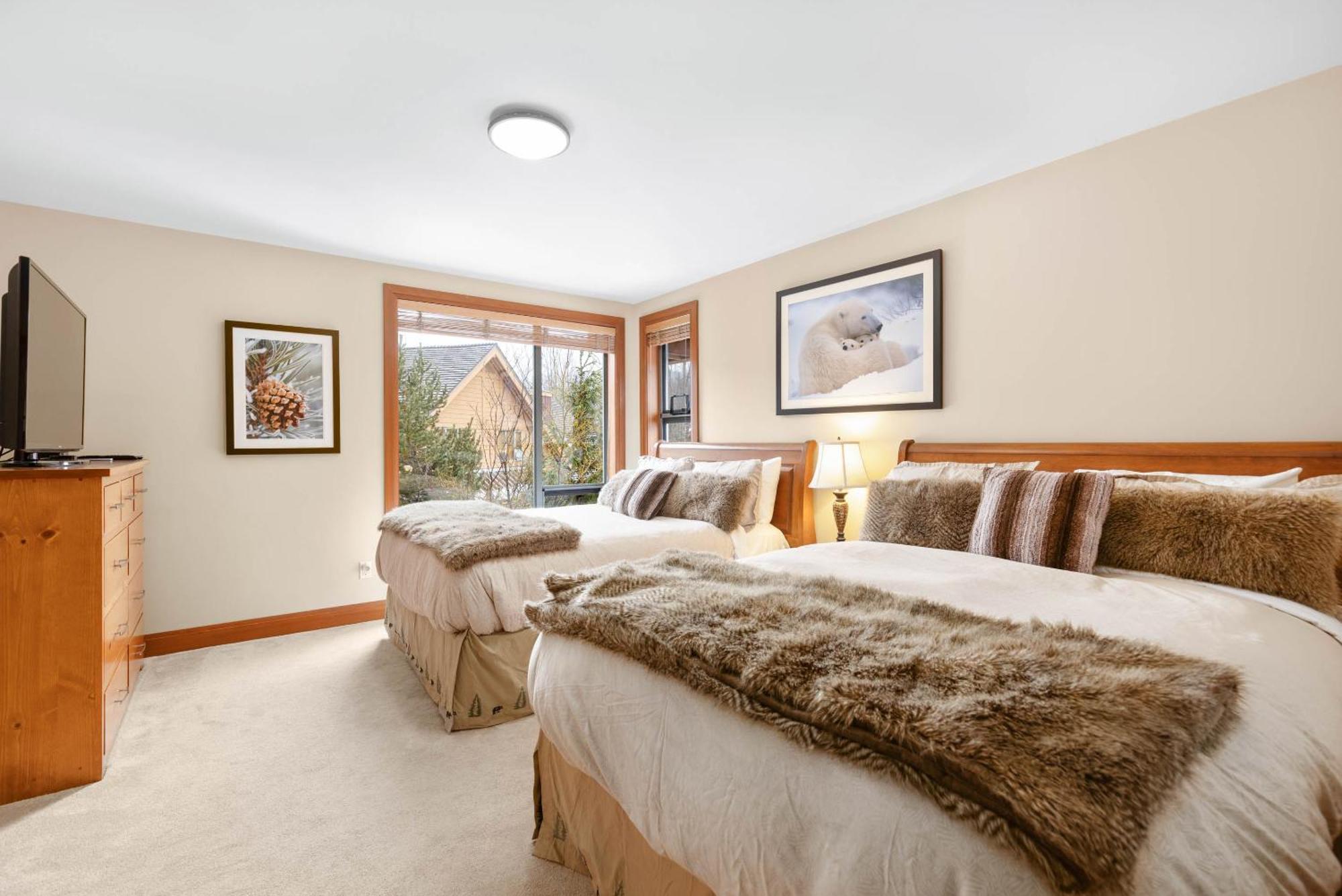 Montebello By Whistler Premier Luaran gambar